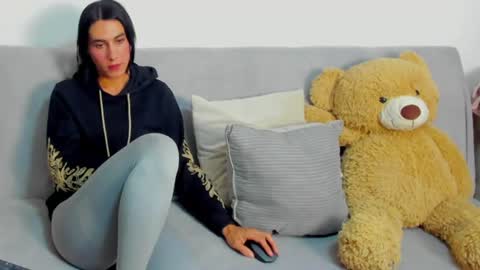 sophia CM online show from 13, 7, 2026
