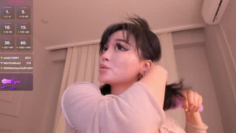 Snapshot of sophia_squirtits chatting on 1, 2, 2025 QUEEN OF SQUIRT online show from 1, 2, 2025