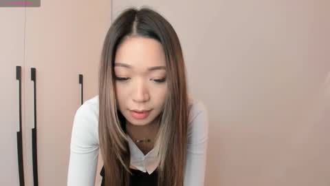 Snapshot of sophia_squirtits chatting on 23, 10, 2025 QUEEN OF SQUIRT online show from 23, 10, 2025