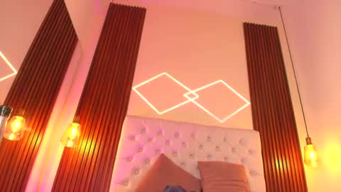 sophia_turneer online show from 27, 7, 2026