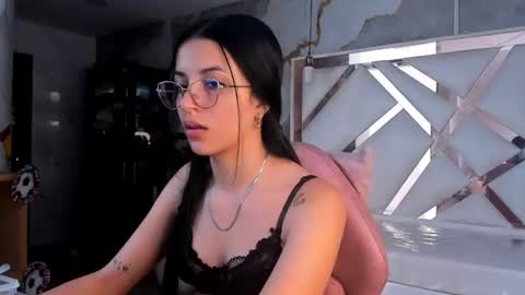 sophiadoll_tf online show from 29, 6, 2026