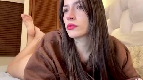 sophiarommie online show from 5, 3, 2026