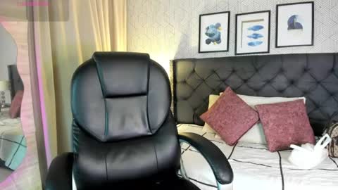 sophie__blare online show from 17, 6, 2026