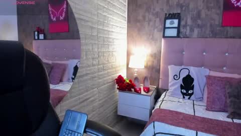 Snapshot of sophie__blare chatting on 1, 7, 2026 sophie__blare online show from 1, 7, 2026