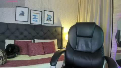 Snapshot of sophie__blare chatting on 17, 7, 2026 sophie__blare online show from 17, 7, 2026