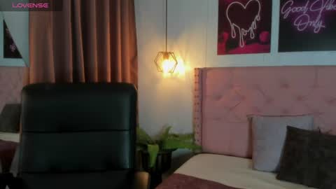 Snapshot of sophie__blare chatting on 24, 7, 2026 sophie__blare online show from 24, 7, 2026