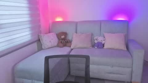 Sophie  online show from 15, 5, 2026