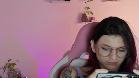 sophie doll online show from 17, 1, 2025