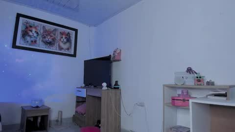 sophie doll online show from 21, 12, 2025