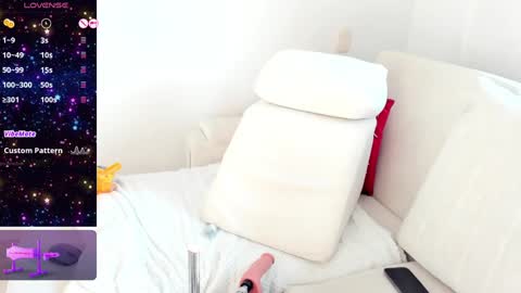   online show from 12, 1, 2025