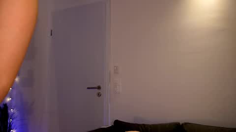 Sophie online show from 17, 9, 2025