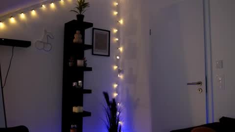 Sophie online show from 15, 10, 2025