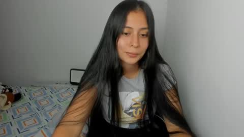 Snapshot of sophie_foxxx chatting on 20, 2, 2025 Sophie online show from 20, 2, 2025