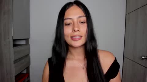 Snapshot of sophie_foxxx chatting on 10, 3, 2025 Sophie online show from 10, 3, 2025