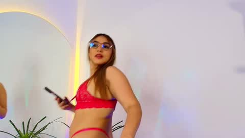  SOPHIE JANNER online show from 12, 2, 2026