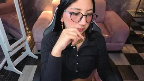 Snapshot of sophie_jones_b chatting on 12, 5, 2026 sophie_jones_b online show from 12, 5, 2026