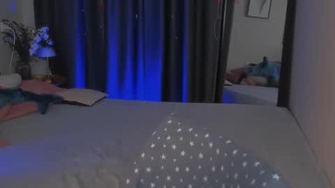 sophie_nomenal_ online show from 27, 11, 2025