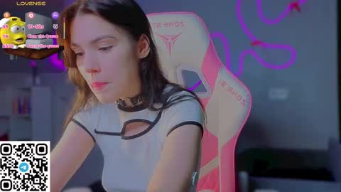 sophie_nomenal_ online show from 24, 2, 2026