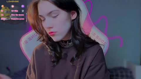 sophie_nomenal_ online show from 6, 5, 2026