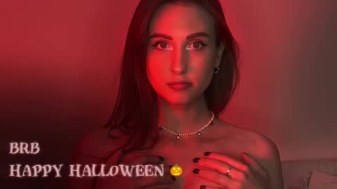 Sophie online show from 15, 10, 2025