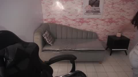 Sofia online show from 19, 2, 2025