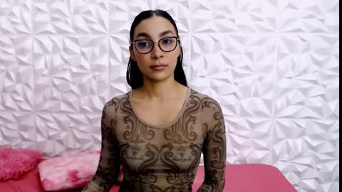sophie_willow online show from 5, 5, 2026