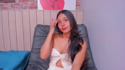 Snapshot of sophiebenson_ chatting on 21, 2, 2025 Sophie online show from 21, 2, 2025