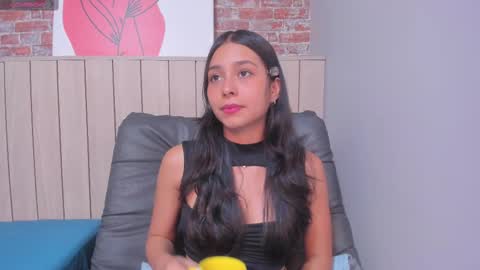 Snapshot of sophiebenson_ chatting on 26, 2, 2025 Sophie online show from 26, 2, 2025