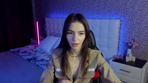 Snapshot of sophiecherrie chatting on 23, 2, 2025 Sophie online show from 23, 2, 2025