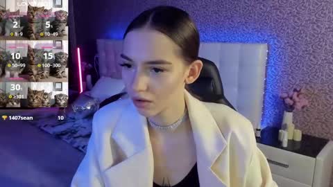 Snapshot of sophiecherrie chatting on 25, 2, 2025 Sophie online show from 25, 2, 2025