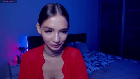 Snapshot of sophiecherrie chatting on 11, 10, 2025 Sophie online show from 11, 10, 2025