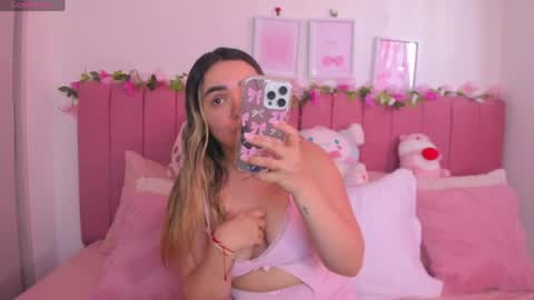 sophiee rosee online show from 19, 4, 2026
