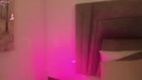 Sophie  online show from 2, 7, 2026