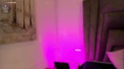 Sophie  online show from 8, 8, 2026
