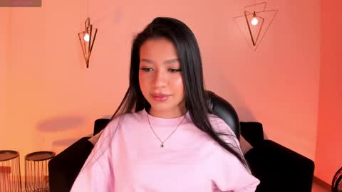 Sophie Houston online show from 23, 5, 2026