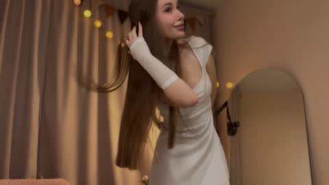 Sophie  Next stream  3 online show from 7, 12, 2024