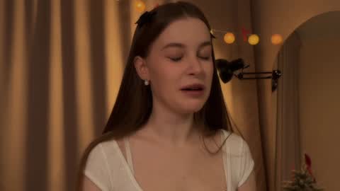 Sophie  Next stream  3 online show from 15, 12, 2024