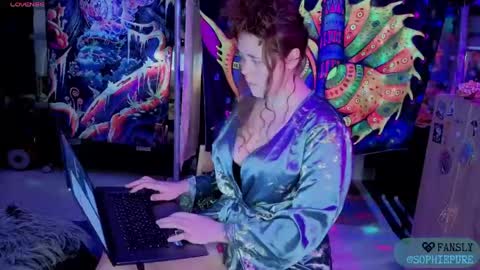 Sophie online show from 14, 5, 2026