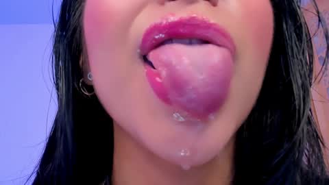 Snapshot of sophierooy chatting on 15, 12, 2024 sophierooy online show from 15, 12, 2024