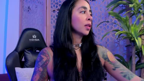 Snapshot of sophierooy chatting on 24, 1, 2025 sophierooy online show from 24, 1, 2025