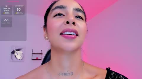 sophierooy online show from 1, 3, 2026