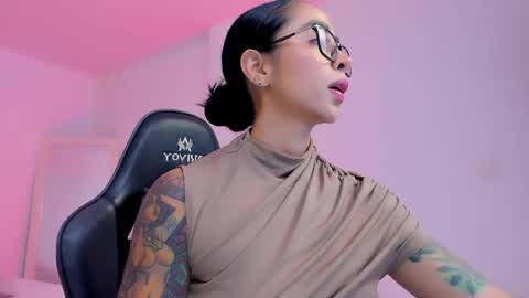 sophierooy online show from 3, 5, 2026