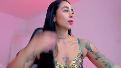sophierooy online show from 8, 5, 2026