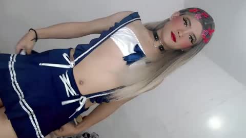 Snapshot of sophieslutx chatting on 21, 7, 2026 SOPHIEX online show from 21, 7, 2026