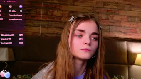 Snapshot of sophiesuvi chatting on 14, 12, 2024 Sophie and my bestie Mandy online show from 14, 12, 2024