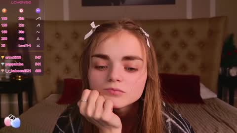 Snapshot of sophiesuvi chatting on 15, 12, 2024 Sophie and my bestie Mandy online show from 15, 12, 2024