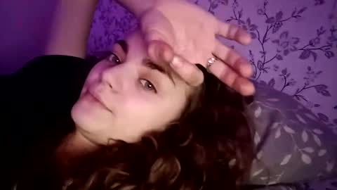 Snapshot of sophiesuvi chatting on 8, 2, 2025 Sophie and my bestie Mandy online show from 8, 2, 2025