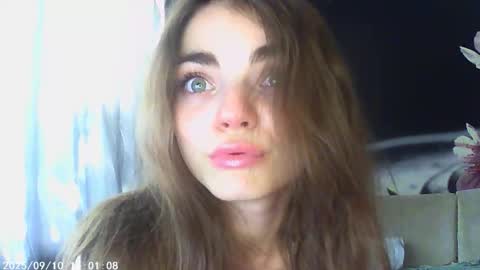 Snapshot of sophiesuvi chatting on 9, 9, 2025 Sophie and my bestie Mandy online show from 9, 9, 2025