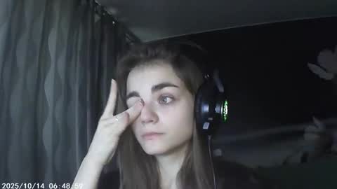 Snapshot of sophiesuvi chatting on 13, 10, 2025 Sophie and my bestie Mandy online show from 13, 10, 2025