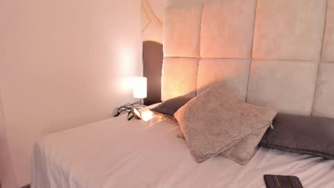 sophiie_rosee online show from 21, 7, 2026
